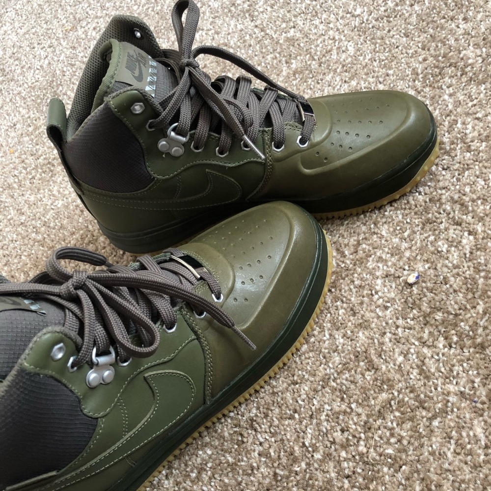 Nike Sneakers
